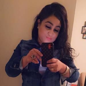 Meet your Posher, Lilly